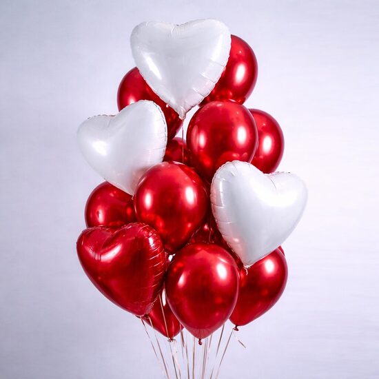 Balonu pušķis “Sarkanas un baltas sirdis”