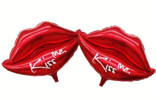 Folijas balons "Kiss me", 2 gab