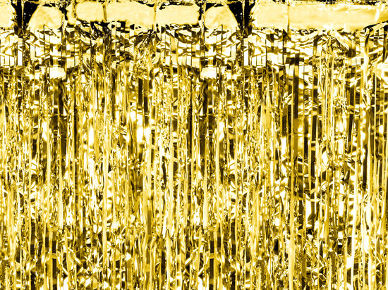 Folijas aizkari zelta krāsā