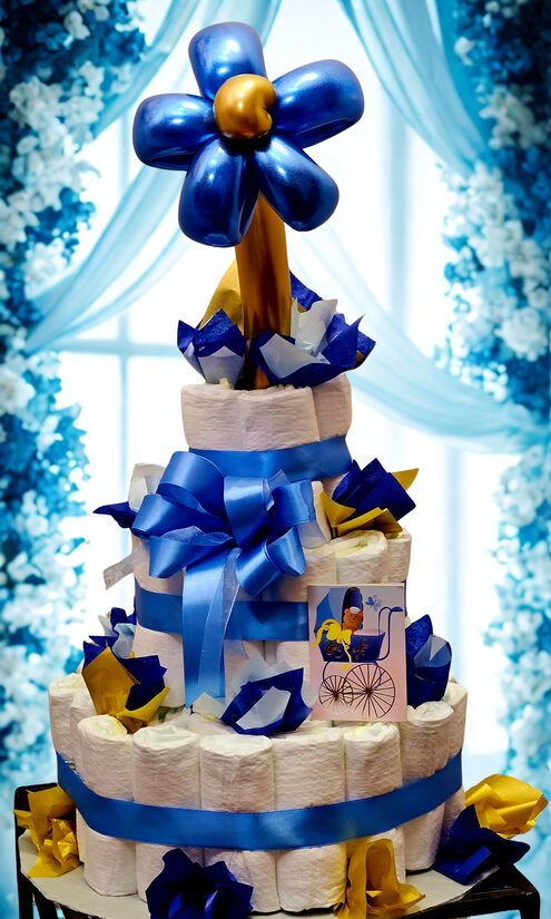 "Pamperu torte" zilā krāsā 